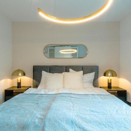 Stuttgart Lux Living - Stilvolles Wohnen Im Zentrum Exterior photo