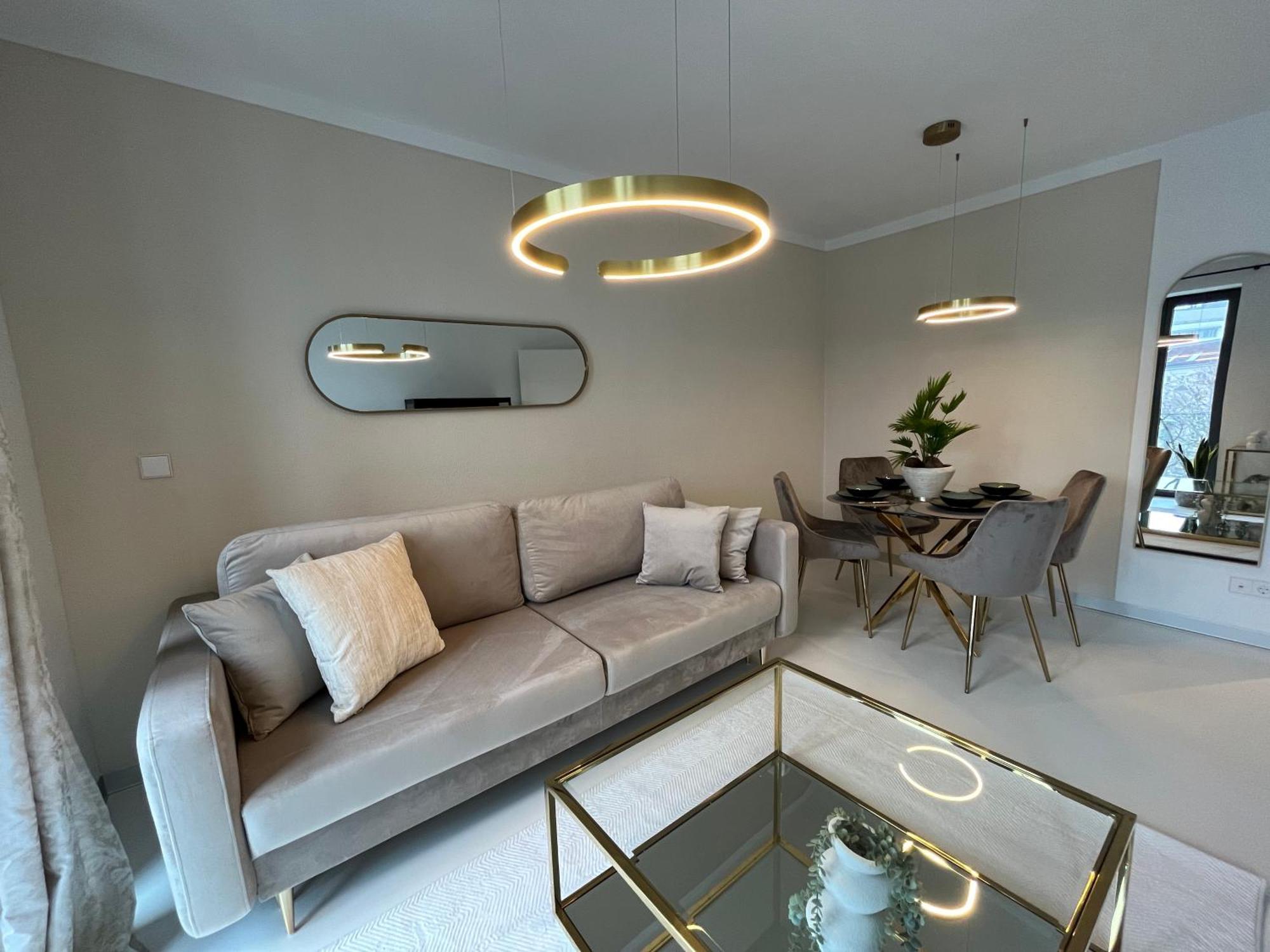 Stuttgart Lux Living - Stilvolles Wohnen Im Zentrum Room photo
