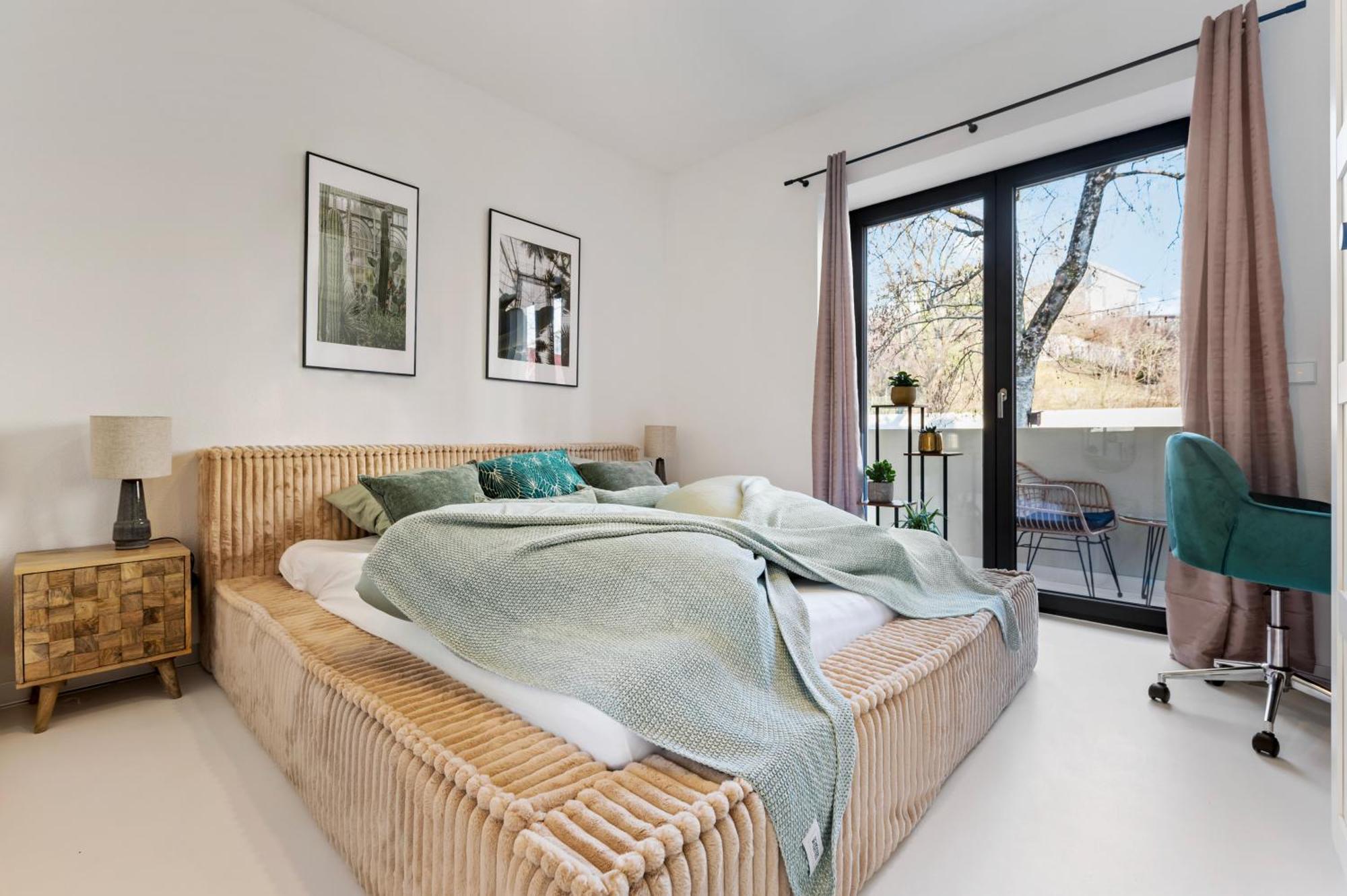Stuttgart Lux Living - Stilvolles Wohnen Im Zentrum Exterior photo