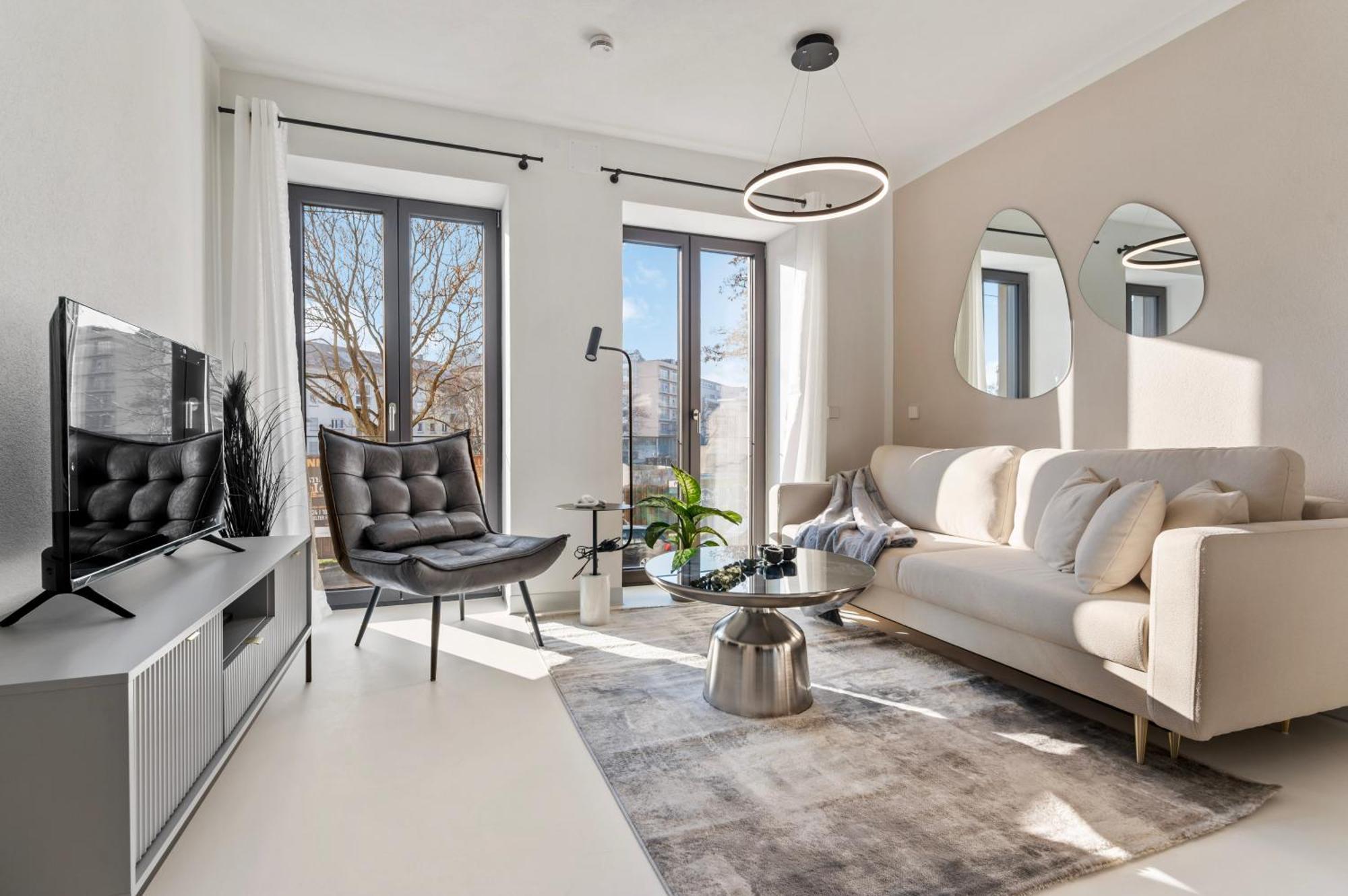 Stuttgart Lux Living - Stilvolles Wohnen Im Zentrum Room photo