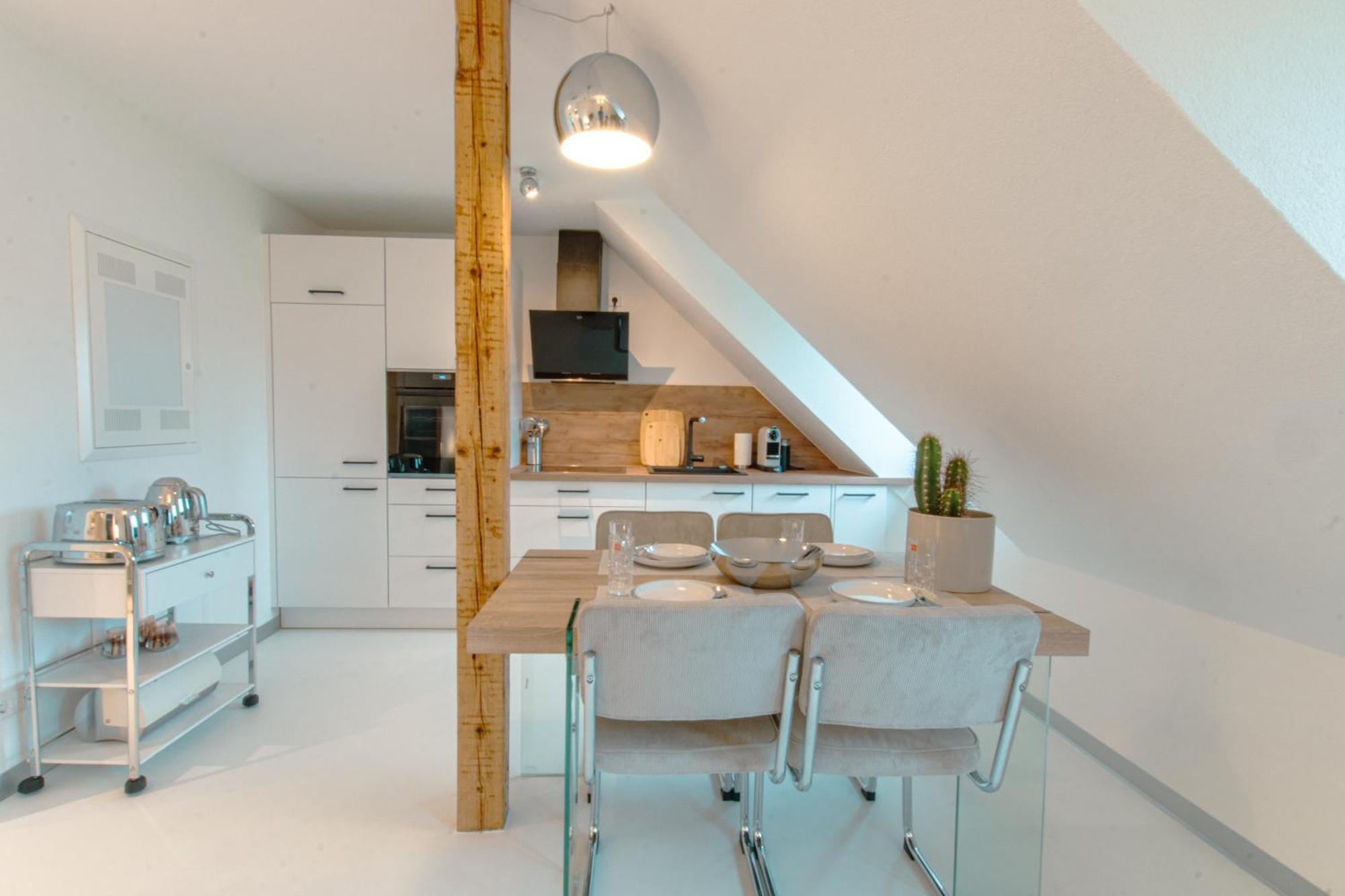 Stuttgart Lux Living - Stilvolles Wohnen Im Zentrum Exterior photo