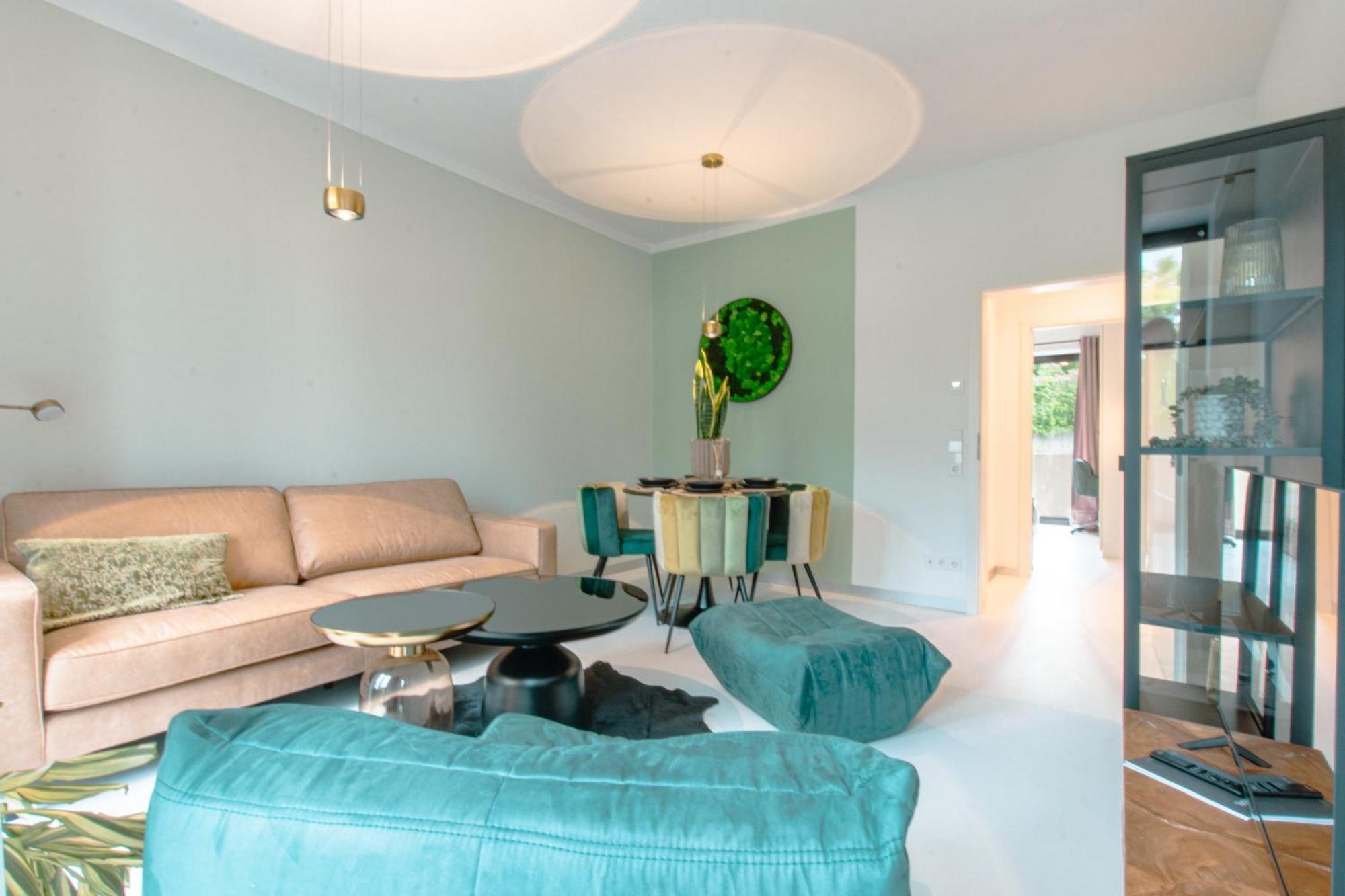Stuttgart Lux Living - Stilvolles Wohnen Im Zentrum Exterior photo